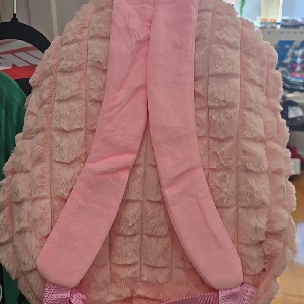 Backpack - Picture 2 of 3